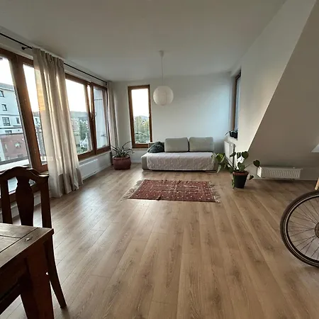 Gdanski Sloneczny Nr 34 * غدانسك